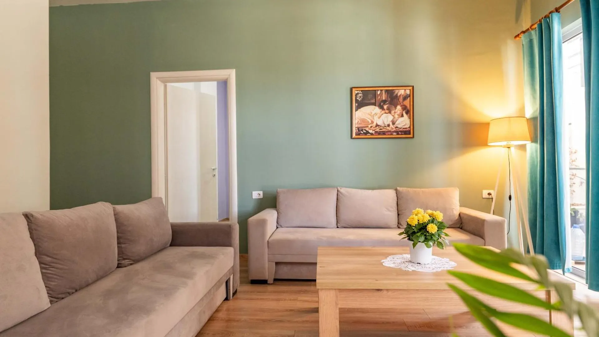 Roan Apartments 0*, Sarandë Albánie