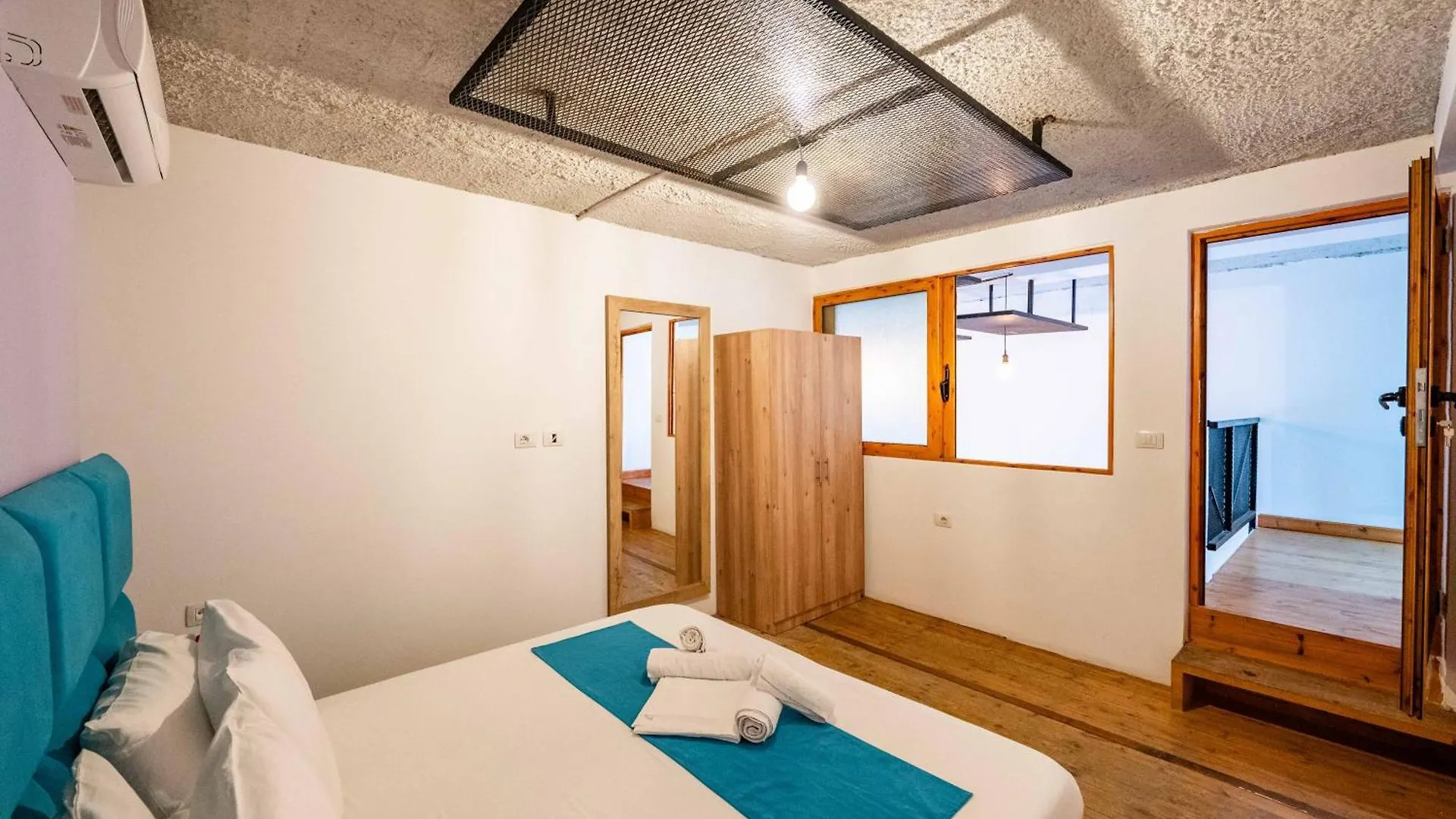 Aparthotel Roan Apartments Albánie
