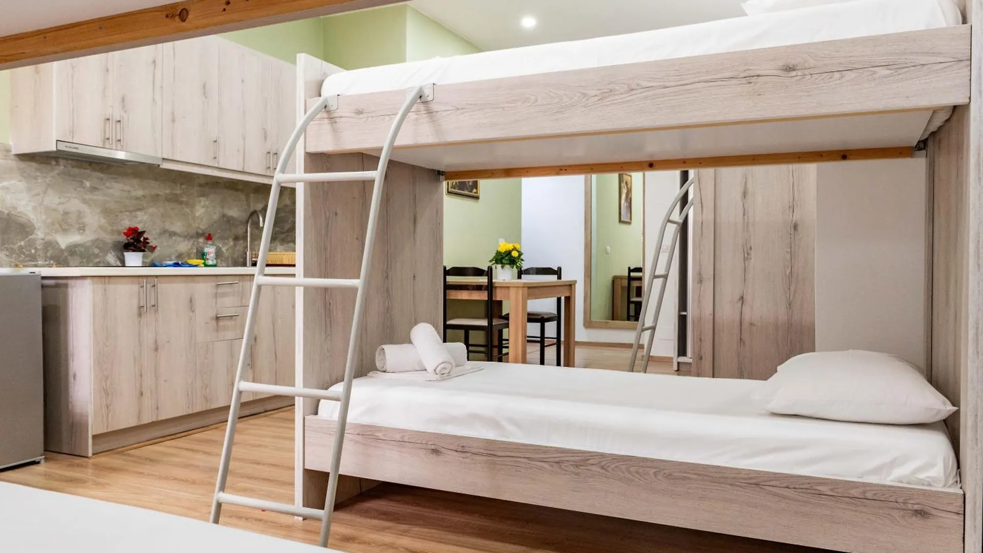 Aparthotel Roan Apartments