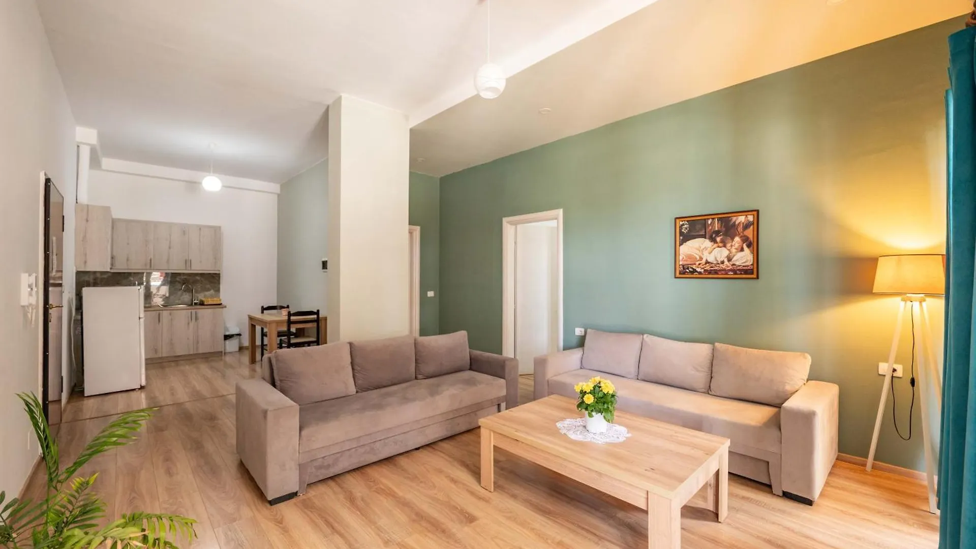 Roan Apartments 0*, Sarande Albania