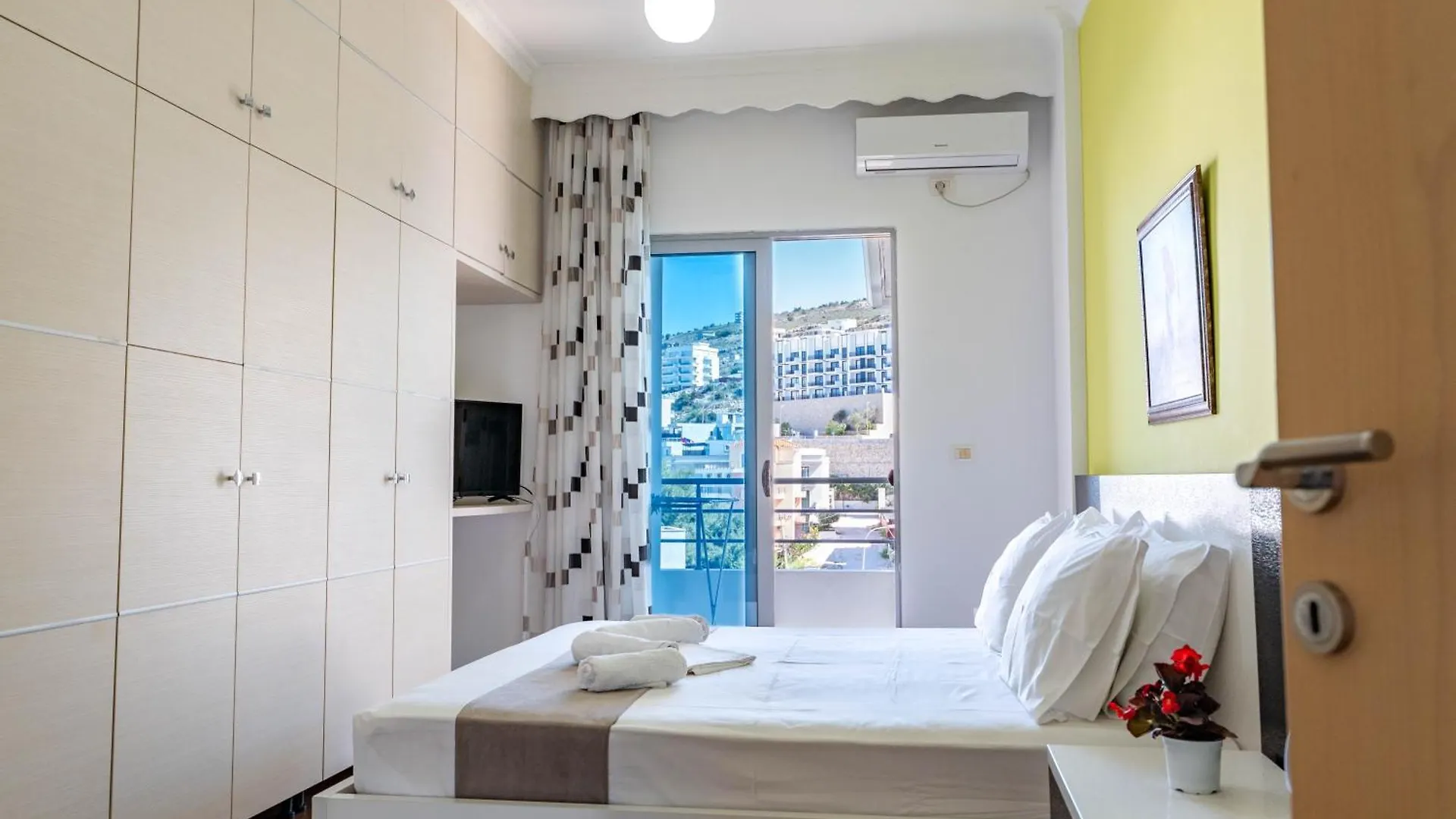 Roan Apartments Albania