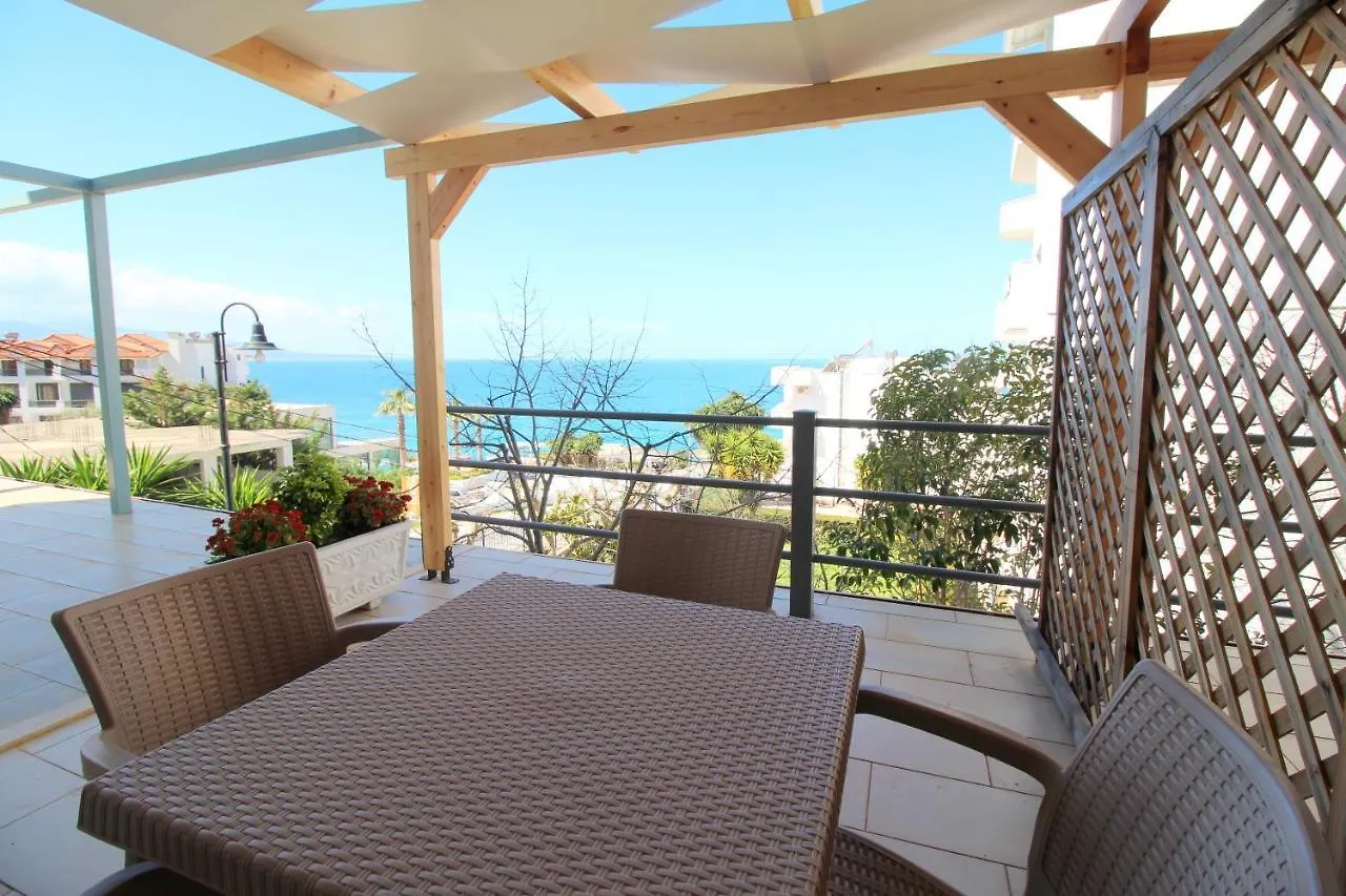 Ionian Apartments Sarandë 아파트호텔
