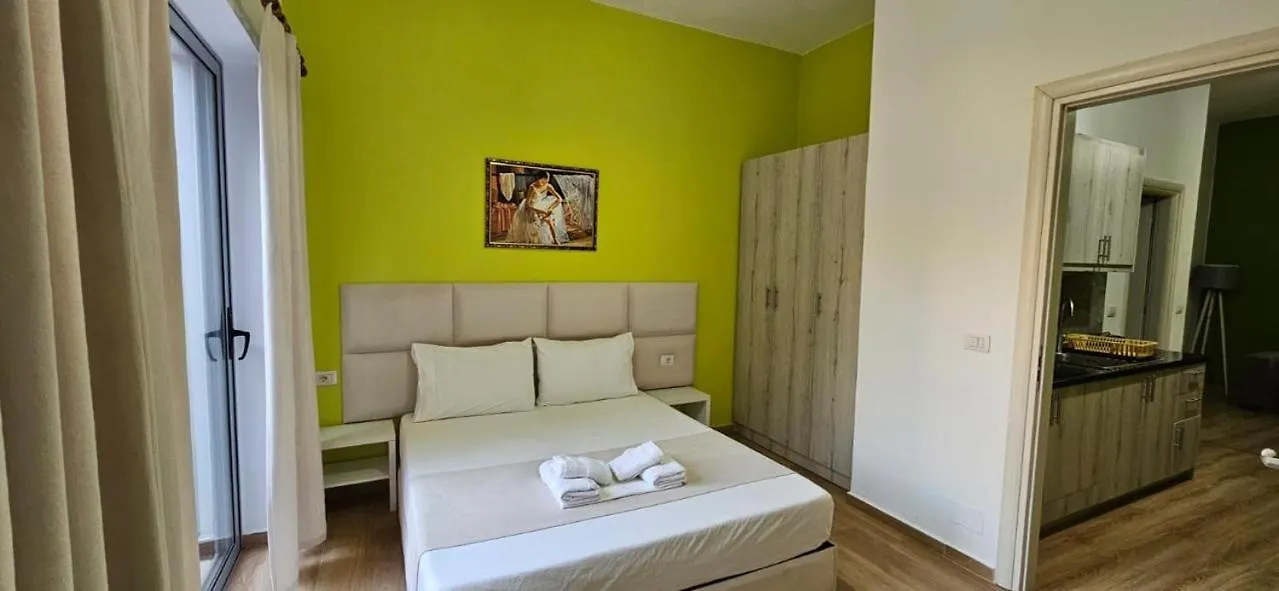 Roan Apartments Sarandë 0*,  Albania