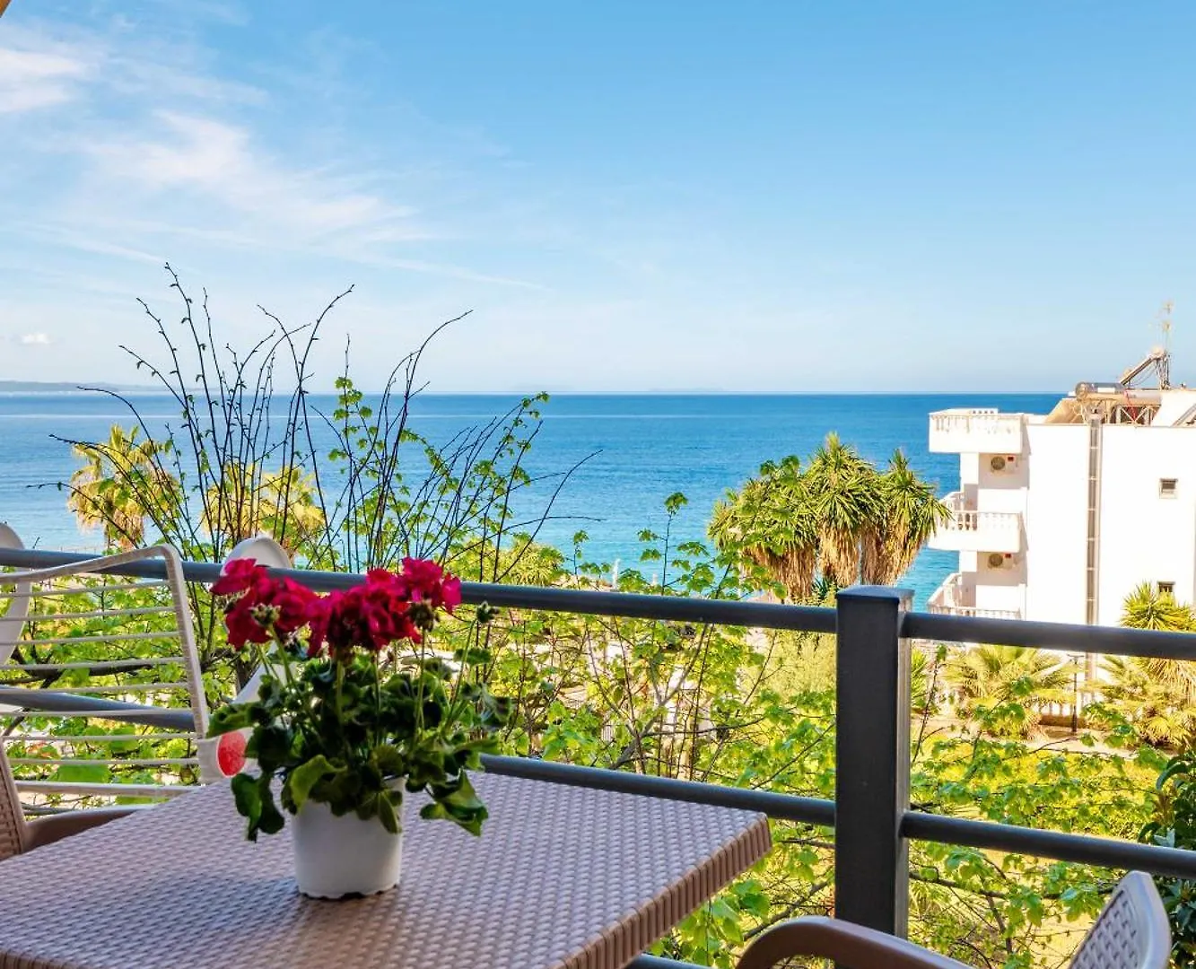 Roan Apartments Sarandë